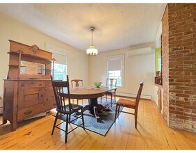 263 Putnam Ave-Unit -2 in Cambridge, MA - Building Photo - Building Photo