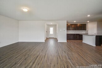 6038 Akin Quay in San Antonio, TX - Building Photo - Building Photo