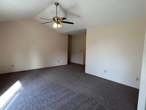 5471 S Jefferson Ave in Springfield, MO - Building Photo - Building Photo