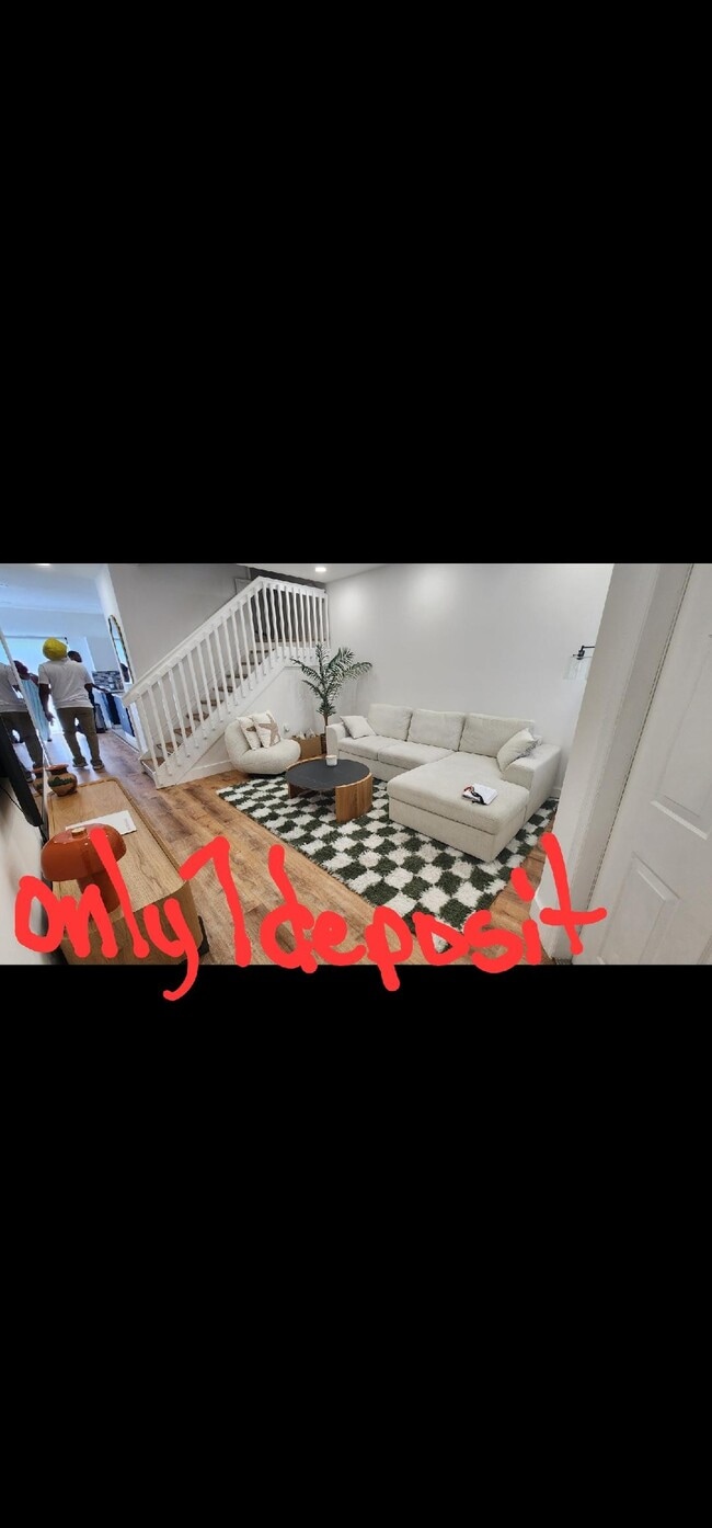 property at 1636 SE 30th St