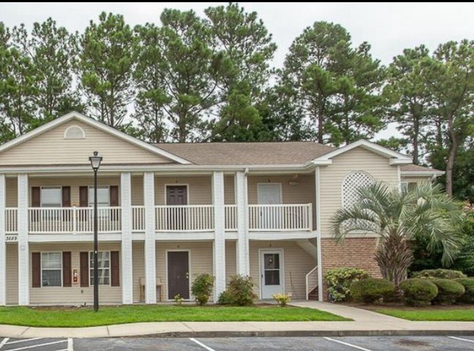 3689 Clay Pond Village Ln in Myrtle Beach, SC - Foto de edificio