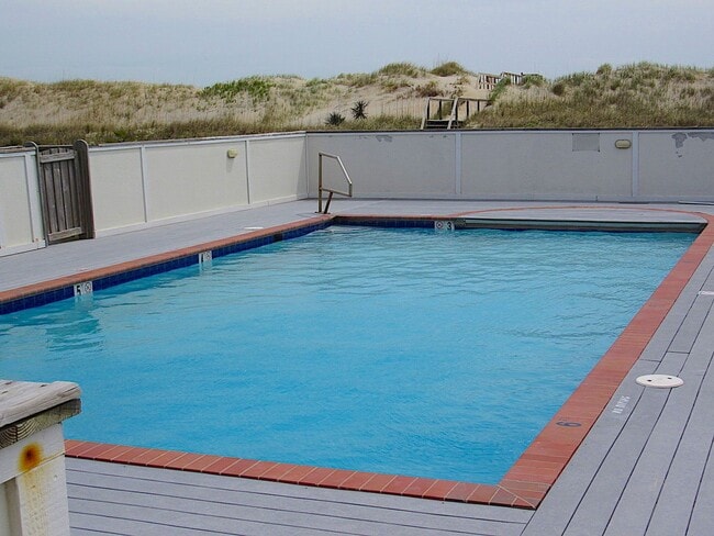 56910 North Carolina Hwy 12 in Hatteras, NC - Building Photo - Building Photo