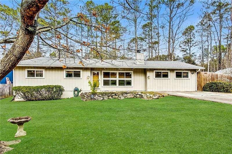 3121 Lynnray Dr in Doraville, GA - Building Photo