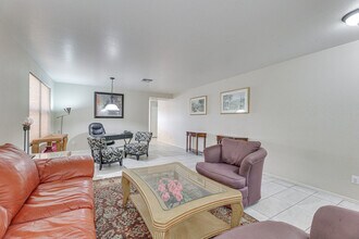 1836 N Parkside Ln in Casa Grande, AZ - Building Photo - Building Photo