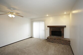 Midtown Place Apartments Wichita Ks Apartments