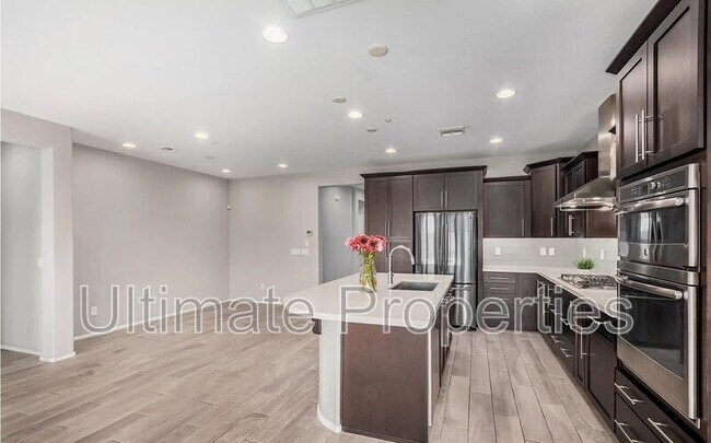 12707 W Caraveo Pl in Peoria, AZ - Building Photo - Building Photo
