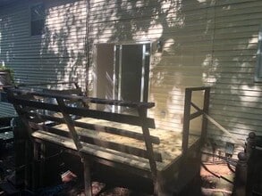 110 Town Ct in Charleston, WV - Building Photo - Building Photo