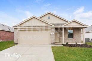 1141 Crestview Dr in Hutchins, TX - Building Photo