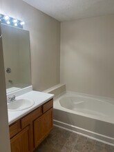 4889 Robinson Square Dr in Acworth, GA - Building Photo - Building Photo