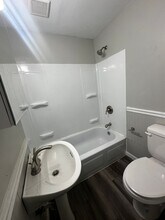 1408 Methyl St in Pittsburgh, PA - Building Photo - Building Photo