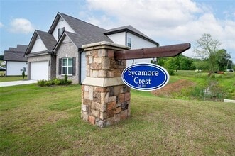 145 Sycamore Ln in Calhoun, GA - Building Photo - Building Photo