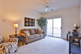 Tower Place in Concord, NC - Foto de edificio - Interior Photo