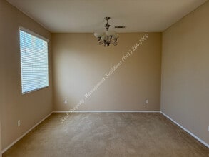 39294 Butler St in Palmdale, CA - Building Photo - Building Photo