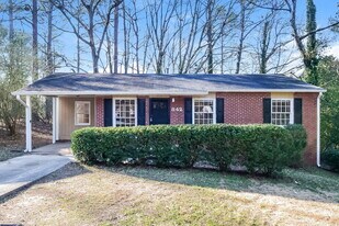 842 Bonneville Terrace NW in Atlanta, GA - Building Photo