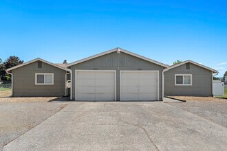 3213 S Gillis Ct in Spokane Valley, WA - Building Photo - Building Photo