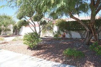 68120 Tachevah Dr in Cathedral City, CA - Building Photo - Building Photo