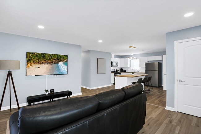 property at 2185 Margaret Ave