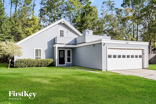 6835 Candlewood Dr S in Jacksonville, FL - Building Photo - Building Photo