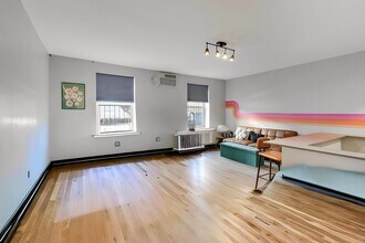 1750 N Wells St in Chicago, IL - Foto de edificio - Building Photo