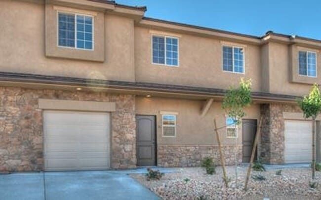 property at 370 W Buena Vista Blvd