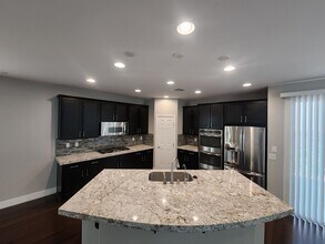 10086 Mallee Point St in Las Vegas, NV - Building Photo - Building Photo