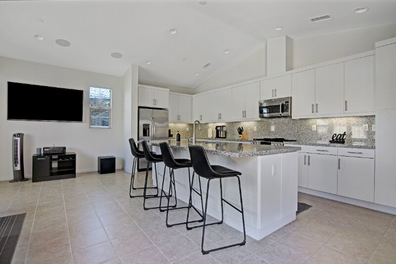 4311 Pacifica Wy in Oceanside, CA - Building Photo