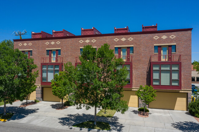 627 N 26th St in Billings, MT - Foto de edificio - Building Photo