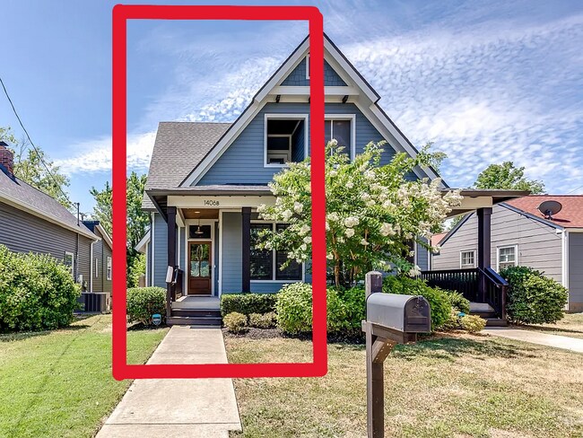 property at 1406B Holly St