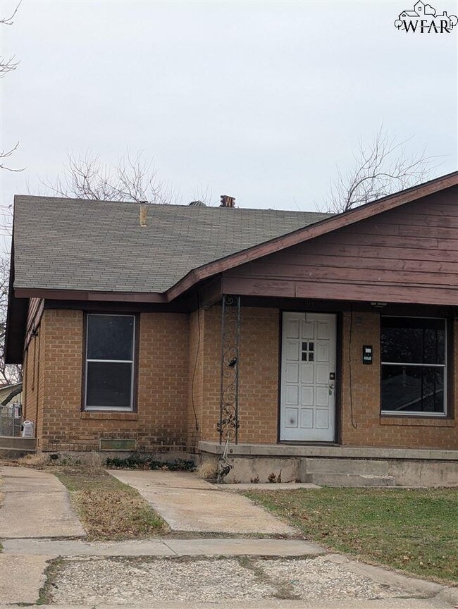 property at 3306 Garfield St