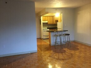 1025 Hancock St in Quincy, MA - Building Photo - Building Photo