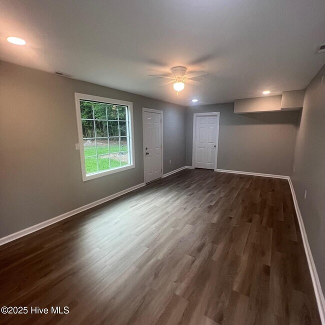 3651 Gallberry Rd in Washington, NC - Building Photo - Building Photo