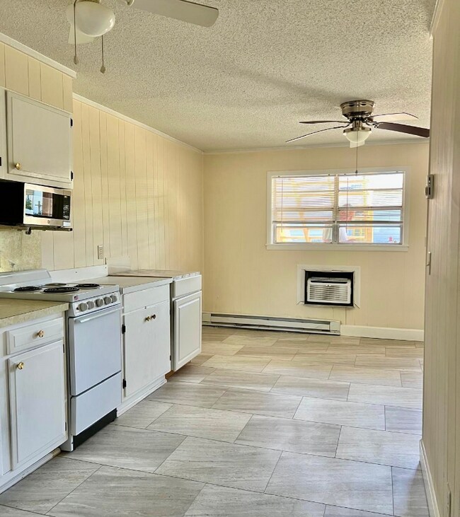 818 Bay St-Unit -3 in Myrtle Beach, SC - Building Photo - Building Photo