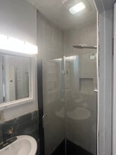 2330 Effie St in Los Angeles, CA - Building Photo - Building Photo