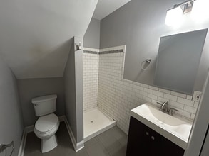 1379 S Brook St in Louisville, KY - Building Photo - Building Photo