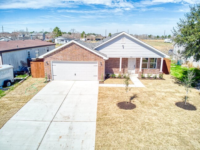 property at 3526 Brook Shadow Dr