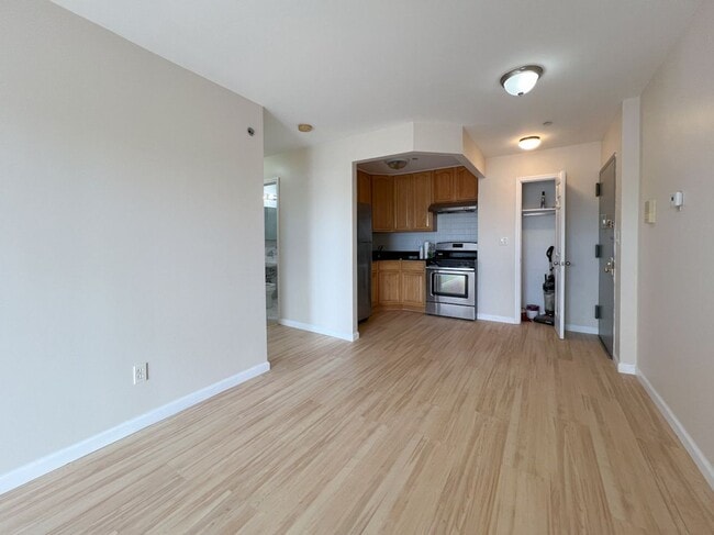 67 STREET in Queens, NY - Building Photo - Building Photo