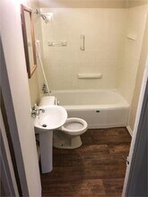 1406 E Michigan Ave-Unit -1406 1/2 in Urbana, IL - Building Photo - Building Photo