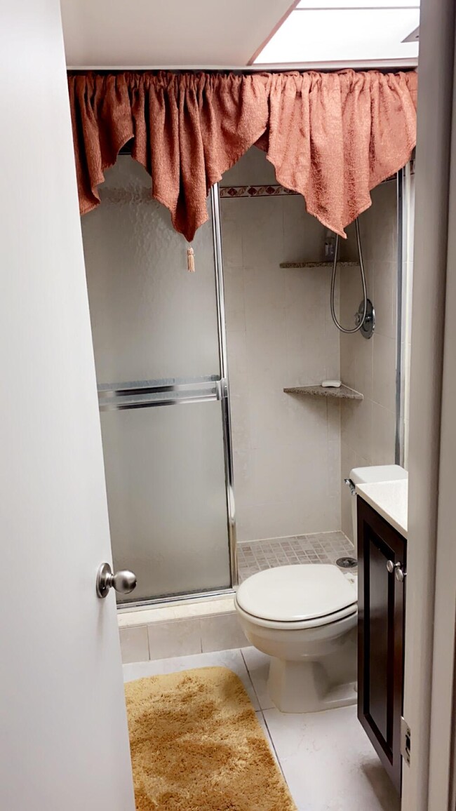 3000 NW 48th Terrace in Lauderdale Lakes, FL - Building Photo - Building Photo