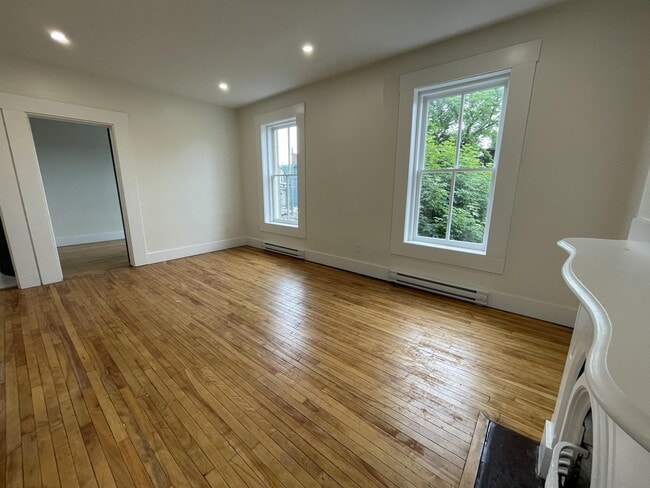 145 King St E in Saint John, NB - Building Photo - Building Photo