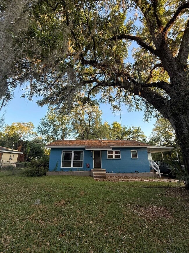 property at 629 Dart St