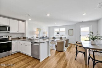 4118 Hobblebush Dr in Leland, NC - Foto de edificio - Building Photo