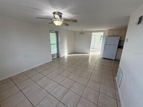 1149 Brown St in Englewood, FL - Building Photo - Building Photo