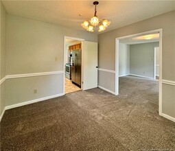 2052 Windlock Dr in Fayetteville, NC - Building Photo - Building Photo