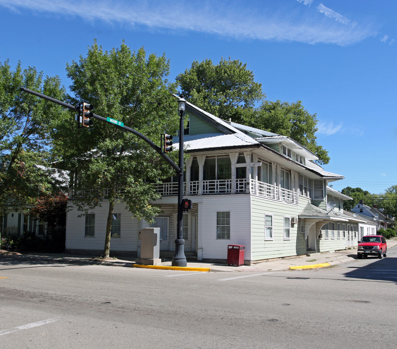 66 S Chillicothe St in South Charleston, OH - Building Photo