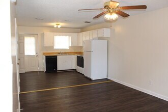 671 Gale Dr NE in Cleveland, TN - Building Photo - Building Photo