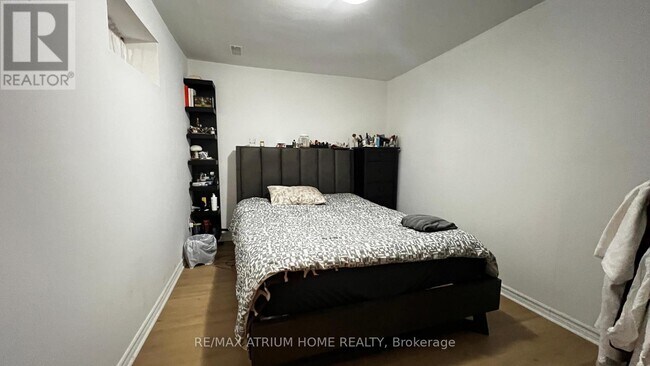 5389 Wilderness Trail in Mississauga, ON - Building Photo - Building Photo