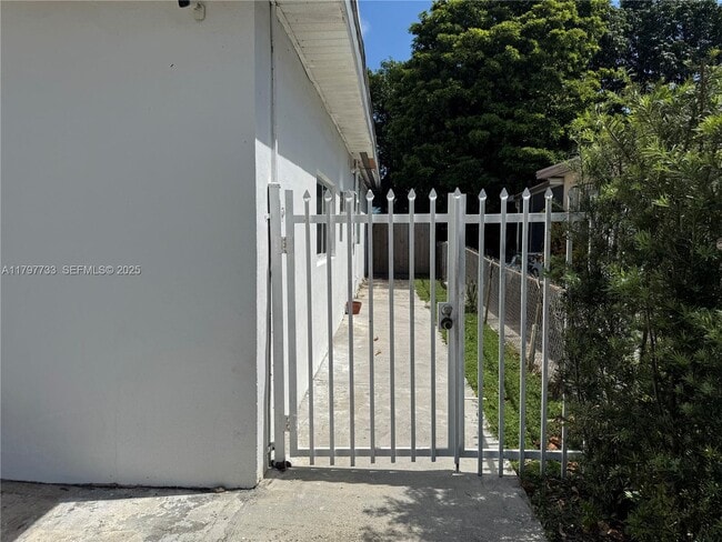 property at 320 NE 160th St