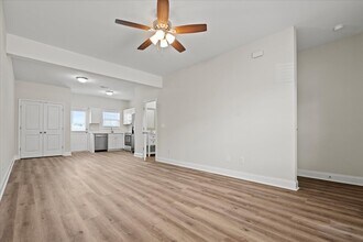 2804 1/2 Alligator Rd in Effingham, SC - Building Photo - Building Photo