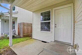 3000 Cherry St in Vancouver, WA - Building Photo - Building Photo