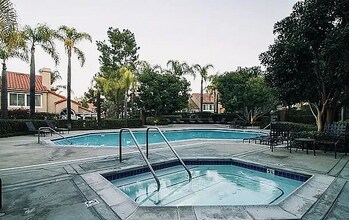 17 Sarena in Irvine, CA - Building Photo - Building Photo